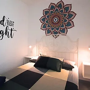 Casa Luminosa E Silenziosa Nel Cuore Del Centro , Napoli Italia